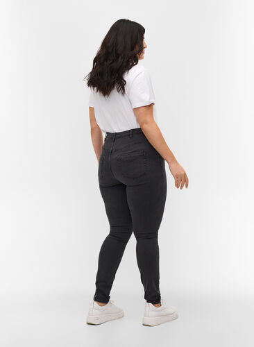 Zizzi Hochtaillierte Super Slim Amy Jeans, Grey Denim, Model image number 1