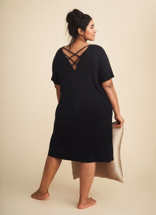 Zizzi Kurzarm Kleid aus Viskose mit Rückendetail , Black, Image image number 0