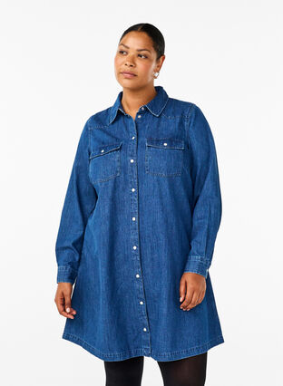 Zizzi Jeanskleid mit Knöpfen, Medium Blue Denim, Model image number 0