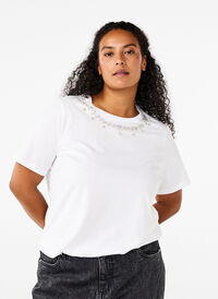 T-Shirt mit Rundhalsausschnitt und Strasssteinen, Bright White, Model