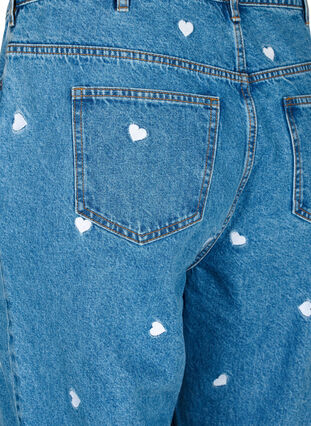 Zizzi Mille Mom Fit Jeans mit Stickerei, Light Blue Heart, Packshot image number 3