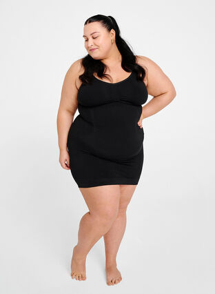 Zizzi Shapewear Kleid mit breiten Trägern, Black, Image image number 1