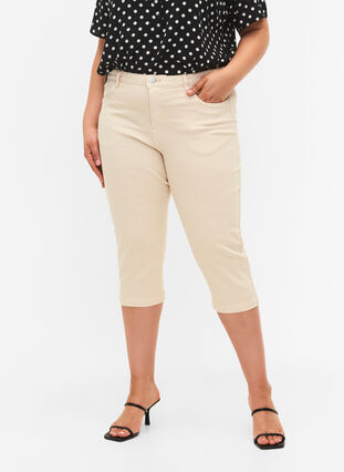 Zizzi Eng anliegende Emily Capri Hose, Oatmeal, Model image number 3