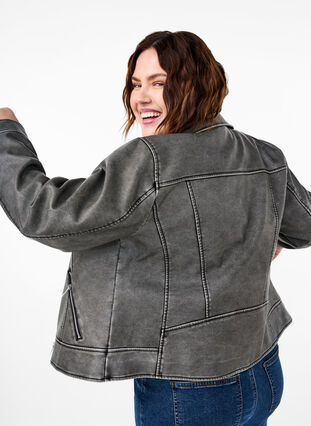 Zizzi  Lederjacke aus Kunstleder im Used-Look, Dark Grey Wash, Model image number 1