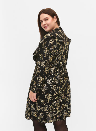 Zizzi Langärmeliges Kleid mit Rüschen und Foliendruck, Black Foil AOP, Model image number 1