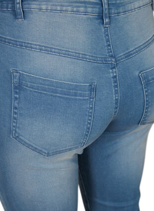 Zizzi Hoch taillierte Amy Capri Jeans mit Super Slim Fit, Light Blue Denim, Packshot image number 3