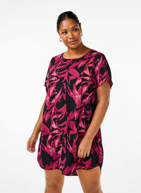Kleid mit Aufdruck und kurzen Ärmeln, Bl.Purple Leaf AOP, Model