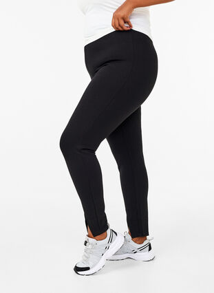 Zizzi Viskose-Leggings mit Schlitzen vorne, Black, Model image number 0