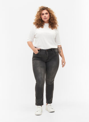 Zizzi Schmale Passform Emily Jeans mit normaler Taille, Dark Grey Denim, Model image number 0