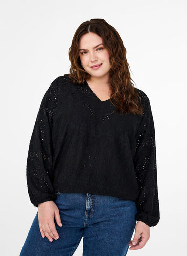 Zizzi  Langärmelige Bluse mit V-Ausschnitt und Lochmuster, Black, Model image number 0