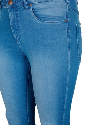 Zizzi Super Slim Amy Jeans mit hoher Taille, Light blue, Packshot image number 2