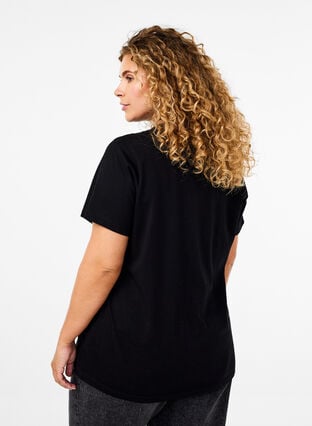 Zizzi Basic-T-Shirt aus Baumwolle mit Rundhalsausschnitt, Black, Model image number 1