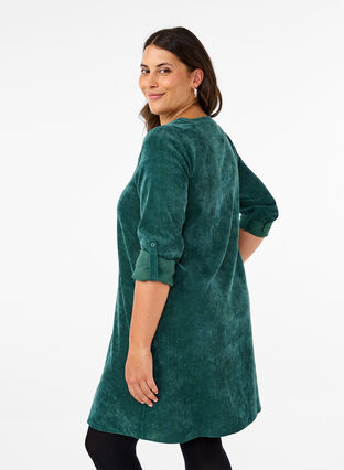 Zizzi Velvet-Kleid mit Reißverschluss, Posy Green, Model image number 1