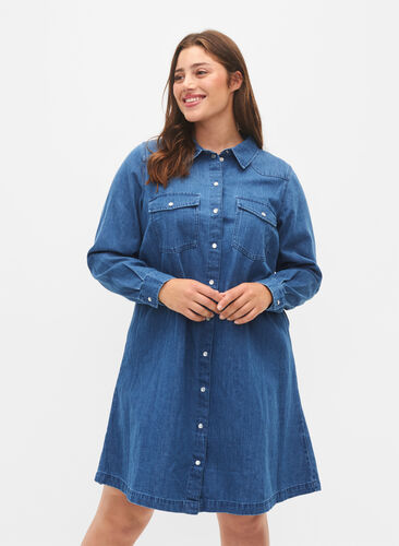 Zizzi Jeanskleid mit Knöpfen, Blue denim, Model image number 0