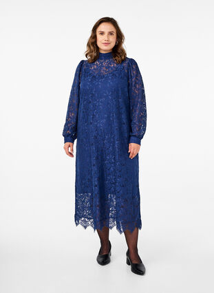 Zizzi Langärmliges Spitzenkleid mit hohem Hals, Estate Blue, Model image number 0