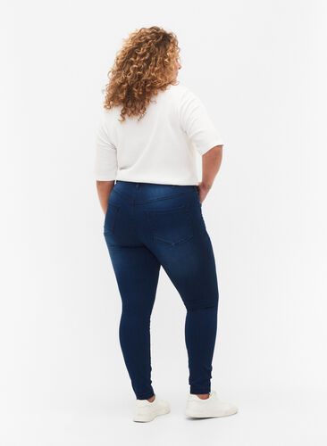 Zizzi Extra schmale Amy Jeans mit hoher Taille, Blue Denim, Model image number 1