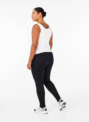 Zizzi Viskose-Leggings mit Schlitzen vorne, Black, Model image number 1