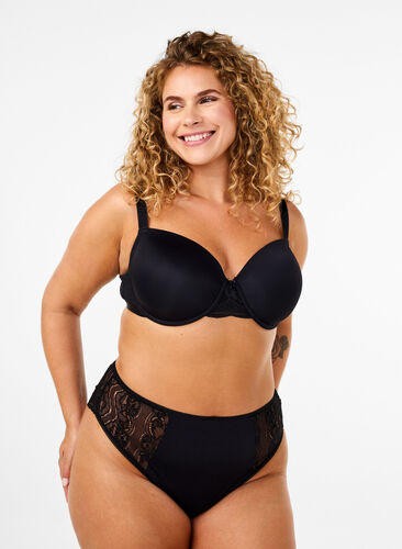 Zizzi Brazilian-Spitzen-Slips aus Mikrofaser, Black, Model image number 0