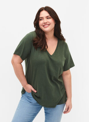 Zizzi Kurzärmeliges Basic T-Shirt mit V-Ausschnitt, Thyme, Model image number 0