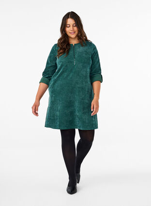 Zizzi Velvet-Kleid mit Reißverschluss, Posy Green, Model image number 2