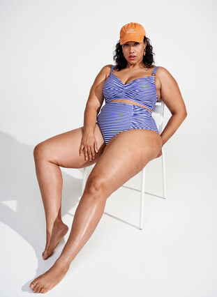 Zizzi Bikini-Unterteil mit Streifen und hoher Taille, Blue Striped, Image image number 0