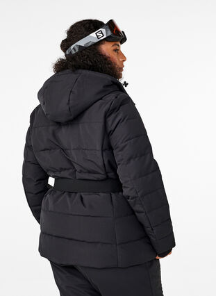 Zizzi Ski-Jacke mit Kapuze und Gürtel, Black, Model image number 1