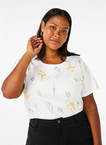Zizzi T-Shirt aus Bio-Baumwolle mit Blumendruck, Bright W. AOP, Model image number 0