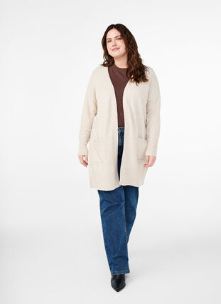 Zizzi Strickjacke mit Rippenstrick und Taschen, Pumice Stone Mel., Model image number 2