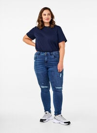 Super-Slim Amy Jeans mit Abnutzungsdetails, Blue Denim, Model