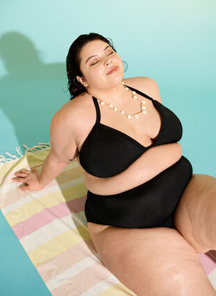 Zizzi Bikini-Tanga mit normaler Taillenhöhe, Black, Image image number 0