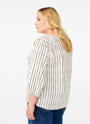 Zizzi Baumwollbluse mit 3/4-Ärmeln und Print, Eggnog Black Stripe, Model image number 1