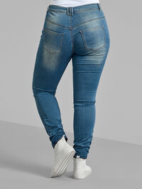 Super Slim Amy Jeans mit hoher Taille, Blue d. washed, Model