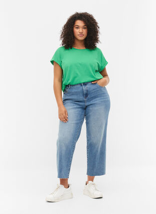 Zizzi Kurzärmliges T-Shirt aus einer Baumwollmischung, Kelly Green, Model image number 2