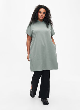 Zizzi Sweatshirtkleid mit kurzen Ärmeln aus Modal-Mix, Chinois Green, Model image number 3