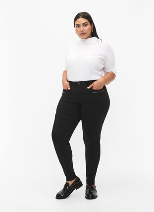 Zizzi Enganliegende Hose mit Reißverschlüssen, Black, Model image number 0