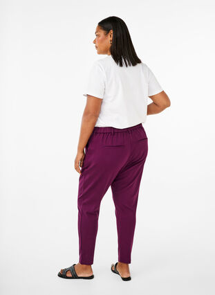 Zizzi Cropped Maddison Hose, Potent Purple, Model image number 1