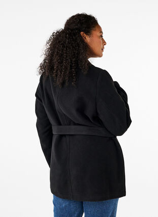 Zizzi Kurze Wolljacke mit Gürtel, Black, Model image number 1