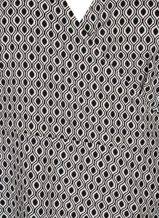 Zizzi FLASH – Wickelkleid mit kurzen Ärmeln, Black White Graphic, Packshot image number 2