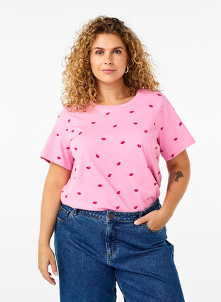 Zizzi T-Shirt aus Bio-Baumwolle mit Herzen, Rose Bl. Lips Emb. , Model image number 0