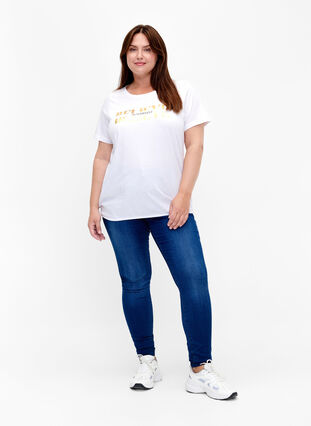 Zizzi Baumwoll-T-Shirt mit Folien-Druck, B. White w. Believe, Model image number 2