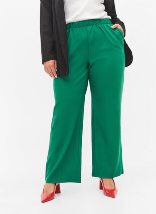 Zizzi Weite Hose mit Taschen, Verdant Green, Model image number 2