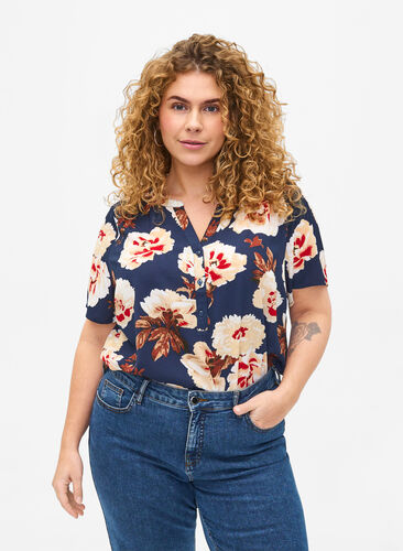 Zizzi Bluse mit kurzen Ärmeln und V-Ausschnitt , Navy B. Rose AOP, Model image number 0