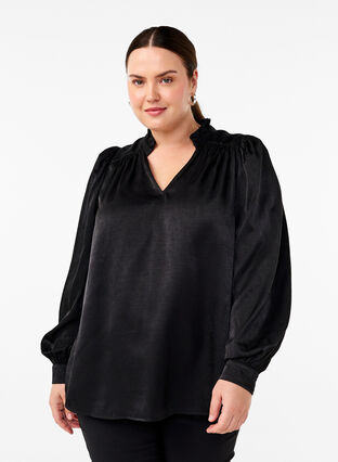 Zizzi  Langärmelige Bluse mit Rüschen und V-Ausschnitt, Black, Model image number 0