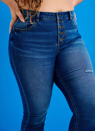 Zizzi High Waist Amy-Jeans mit Knöpfen, Blue denim, Image image number 1