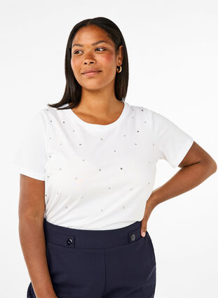 Zizzi Baumwoll-T-Shirt mit Strasssteinen, Bright White, Model image number 0
