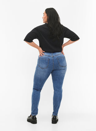 Zizzi Amy Jeans mit hoher Taille und extra schlanker Passform, Blue denim, Model image number 1