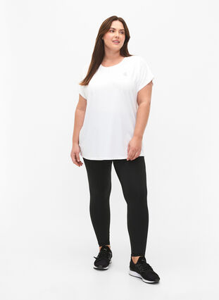Zizzi Kurzärmliges Trainings-T-Shirt, Bright White, Model image number 2