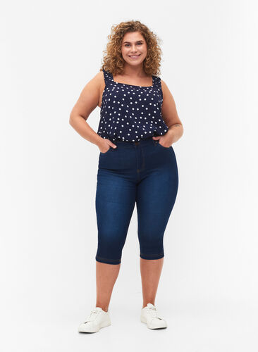 Zizzi Hoch taillierte Amy Capri Jeans mit Super Slim Fit, Blue Denim, Model image number 0