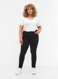 Hochtaillierte Super Slim Amy Jeans, Black, Model