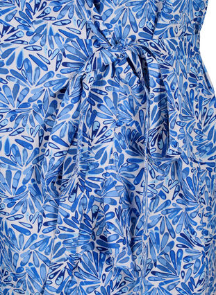 Zizzi FLASH – Wickelkleid mit kurzen Ärmeln, White Blue AOP, Packshot image number 3